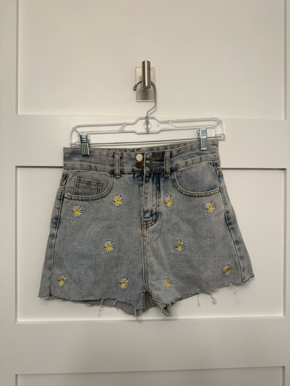 Zaful Light Blue Daisy Embroidered High-Waist Denim Shorts